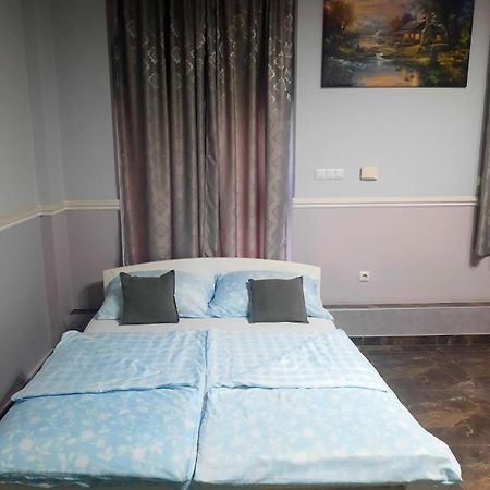 Apartments Royal Menex Požarevac Quarto foto