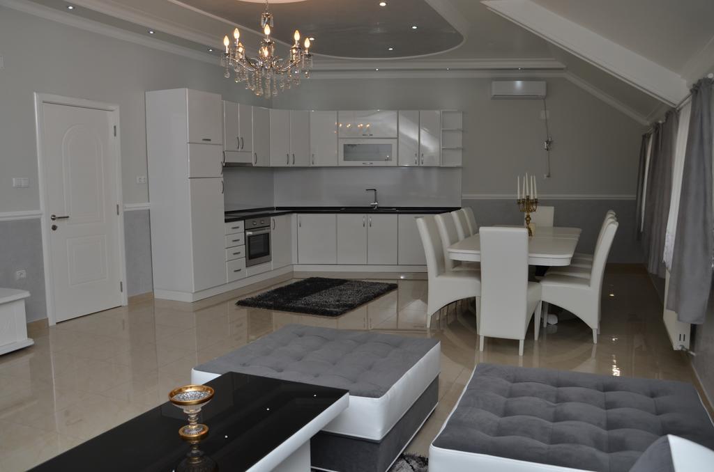 Apartments Royal Menex Požarevac Quarto foto
