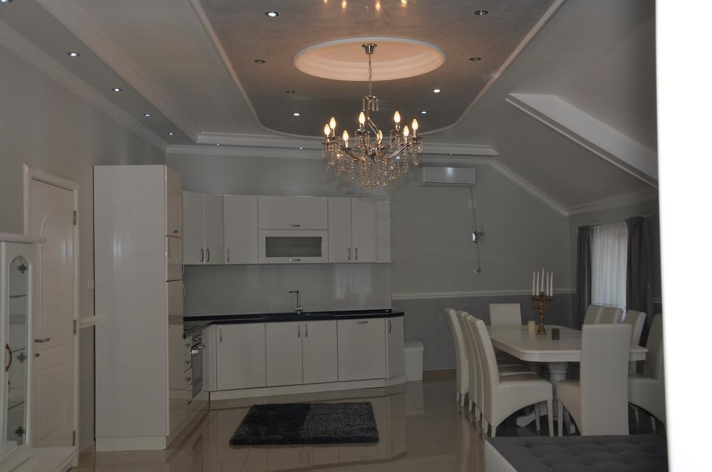 Apartments Royal Menex Požarevac Quarto foto